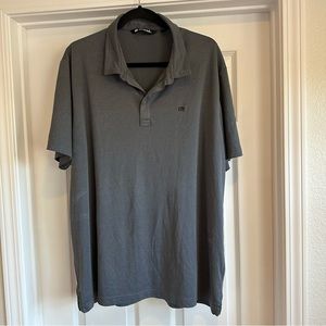 Travis Mathew Golf Shirt Men’s Size XXL Grey with Small White Dots
